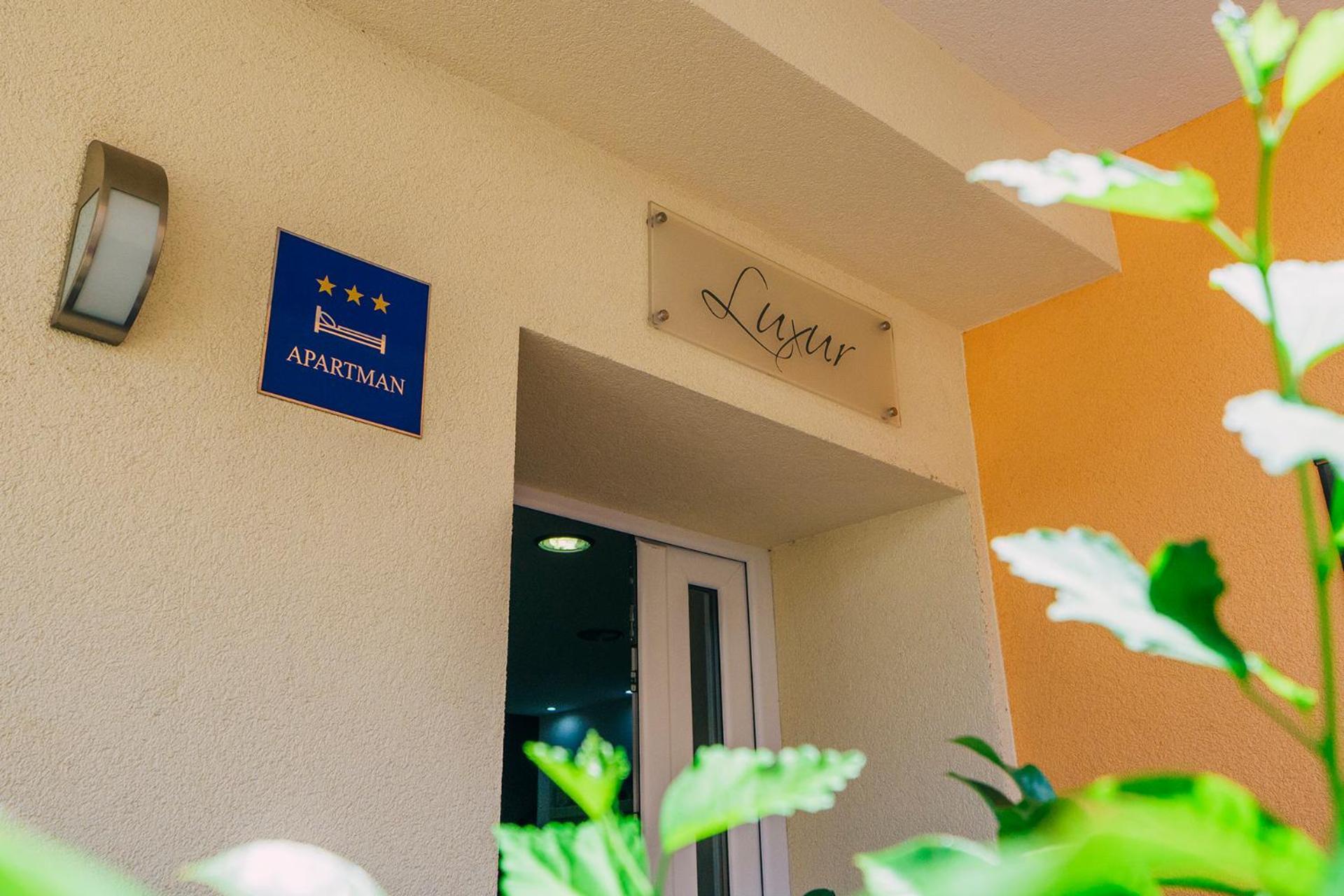 Luxur Centar With Sea View Terrace Apartment Baska Voda Ngoại thất bức ảnh
